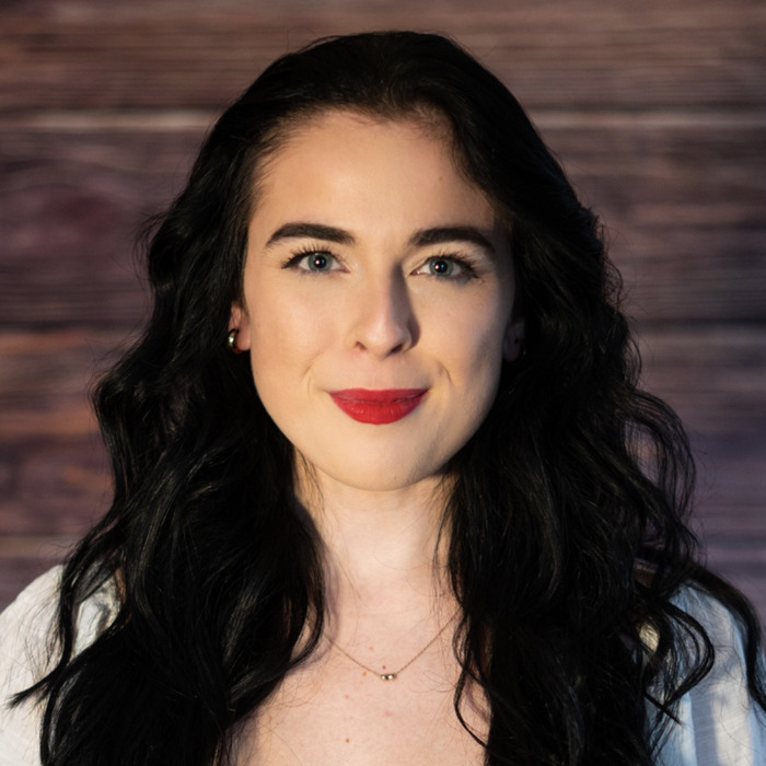 Photo of author Hannah Nicole Maehrer