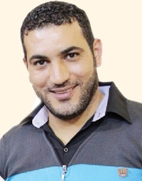 صورة المؤلف أدهم شرقاوي صورة المؤلف أدهم شرقاوي