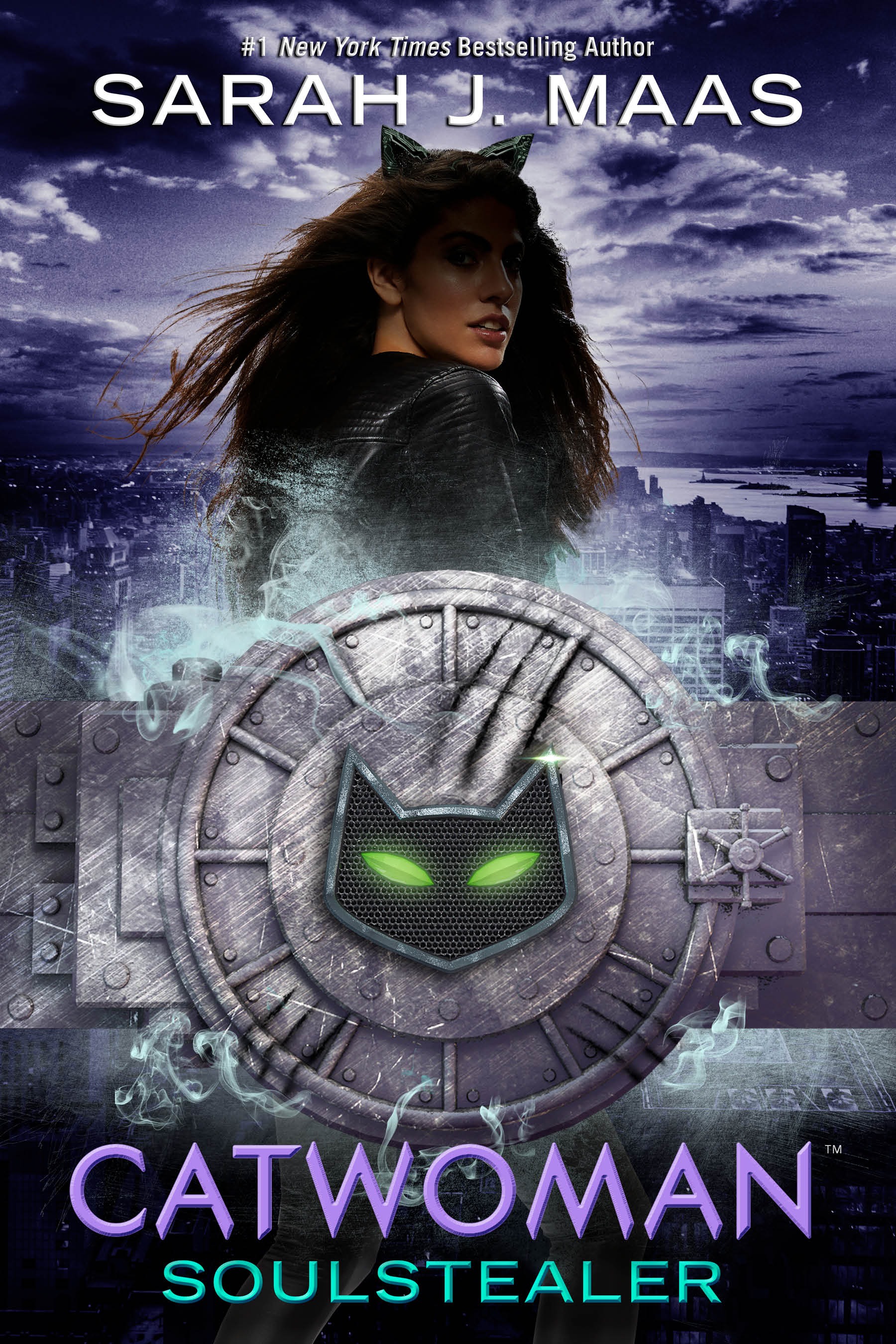 Book cover of Catwoman by Sarah Maas Book cover of Catwoman by Sarah Maas